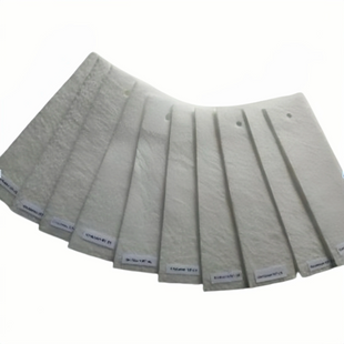 Геотекстиль нетканий голкопробивний Geotesan NT 15 CL каландрований поліпропіленовий W1,83 м 860115-183 фото